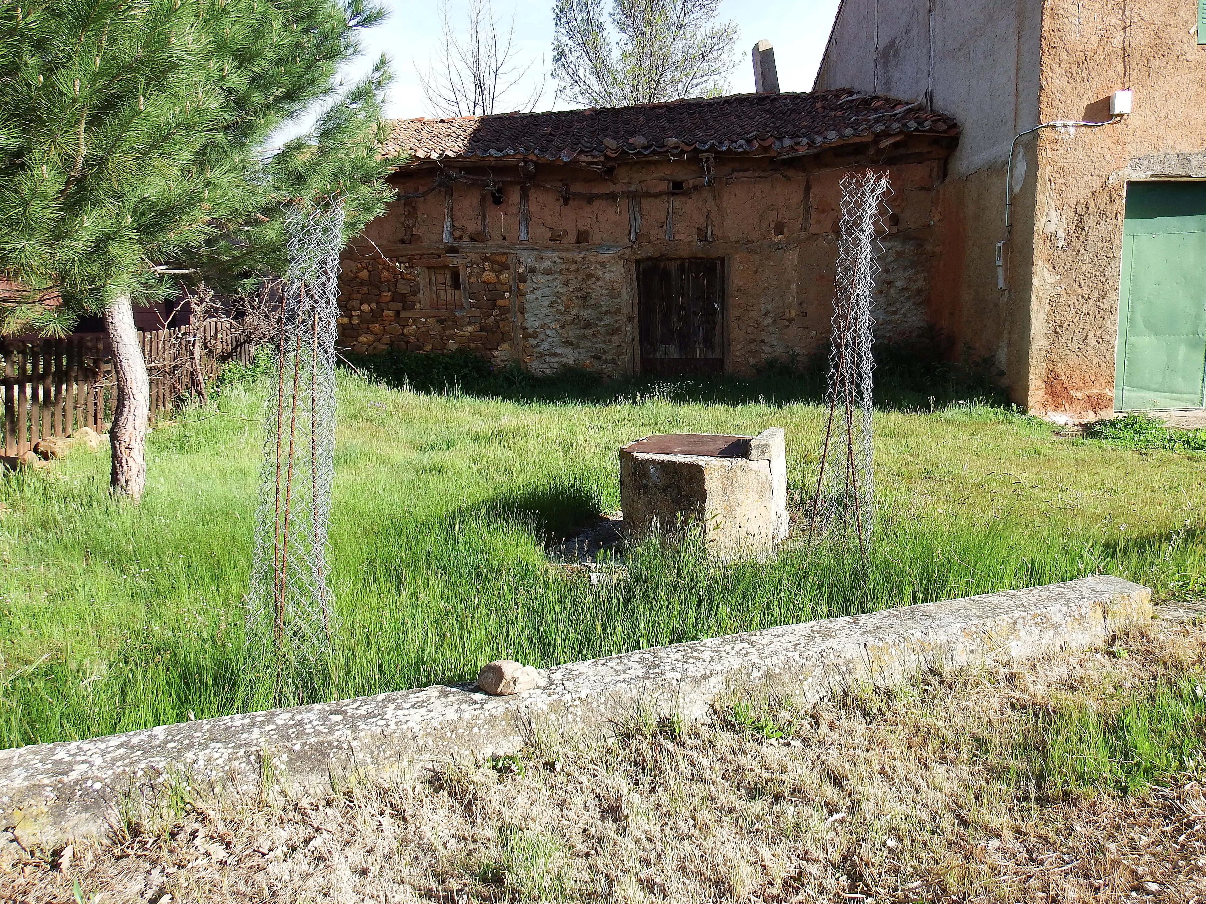 Caserío de Aldealázaro, en el municipio de Ribota