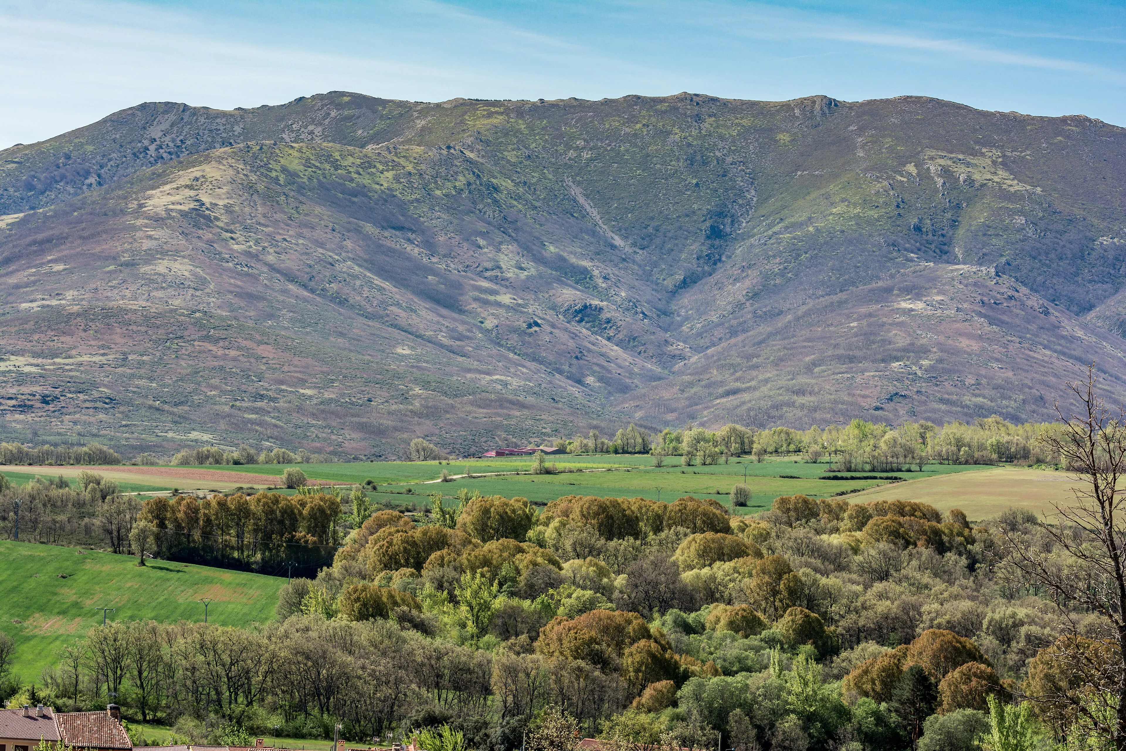 La Sierra de Ayllón desde la altura de Alquité